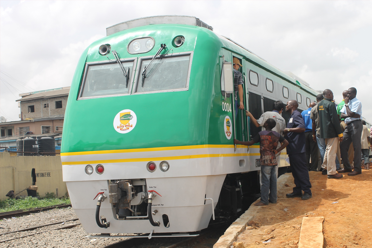 FG may shut down Lagos-Ibadan, Abuja-Kaduna train over COVID-19