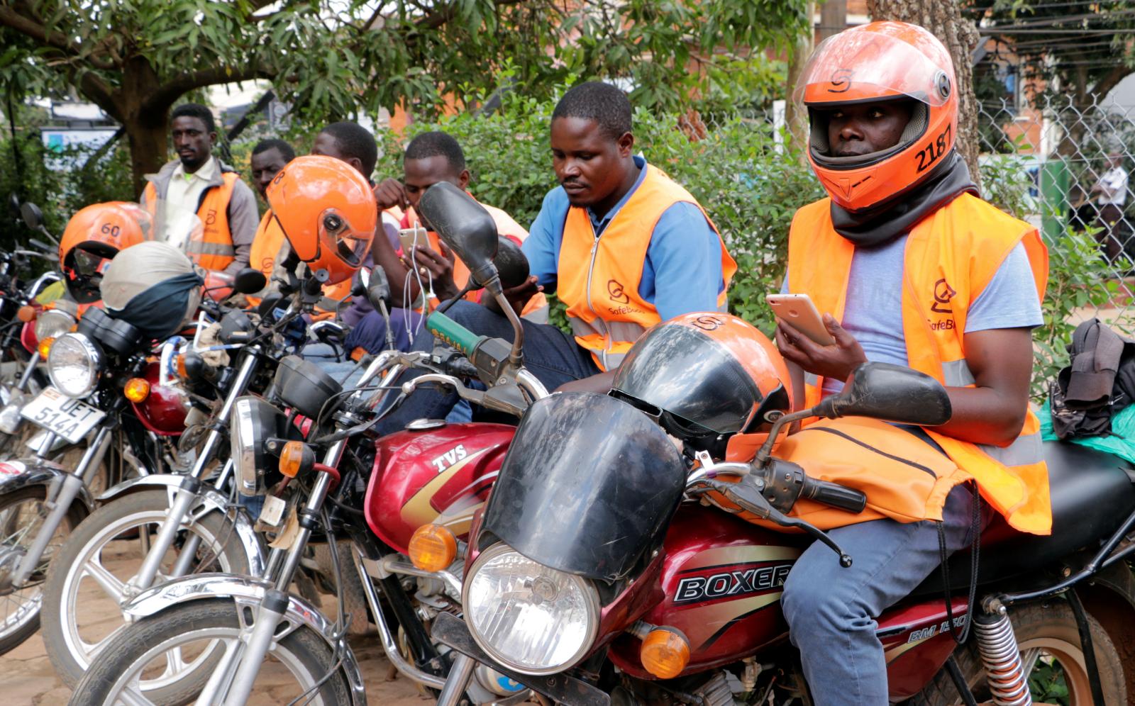 Lagos warns motorcyclists operating illegal courier service