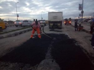Buhari directs Ministry of Works to complete road projects