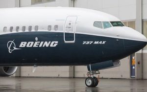 Boeing announce additional job cuts, records $449M loss
