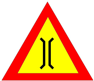 Narrow Bridge road signs