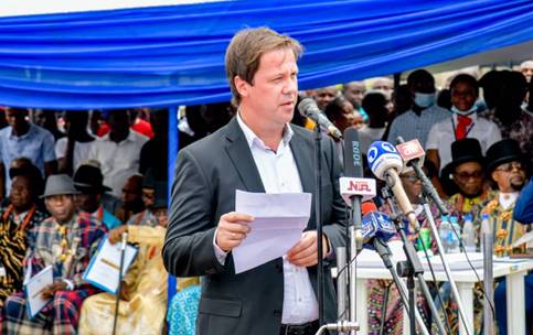 Julius Berger MD, Engr. Dr. Lars Richter giving his speech at the flag off ceremony for the construction of the Rumuokwurusi-Elimgbu Flyover in Port Harcourt recently